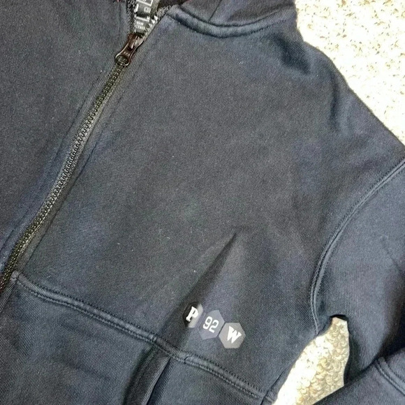 NIKE KYRIE IRVING ZIPUP HOODIE - Picture 11 of 12